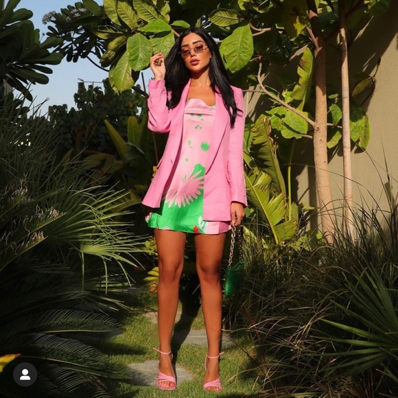 NWT ZARA Satin Effect Dress S Blogger’s Favorite - Picture 4 of 8